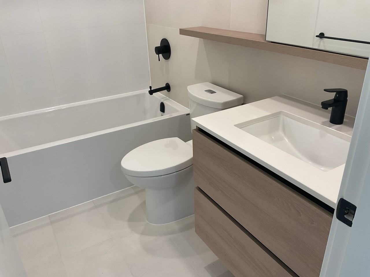 13428 105 Avenue - Photo 7 of 11