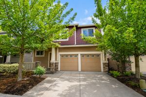 featured image of 216 Nw 117th Loop #1