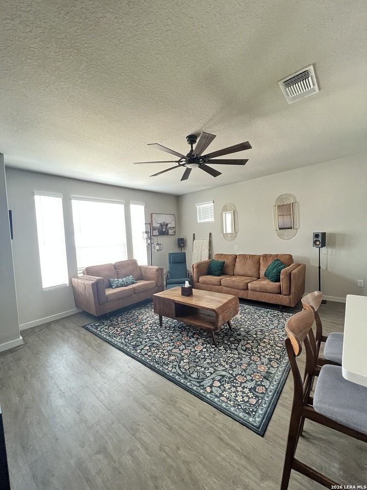14811 Maverick Ave - Photo 7 of 29