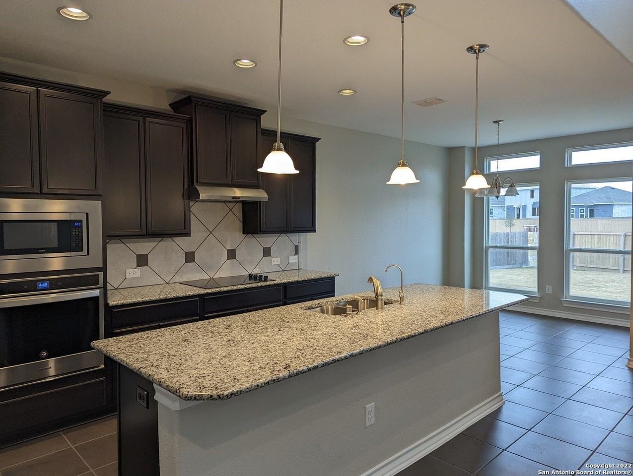 2606 Paria Cyn - Photo 3 of 25
