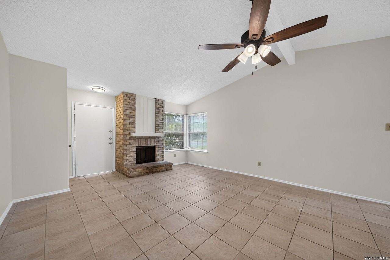 7223 Hardesty - Photo 7 of 27
