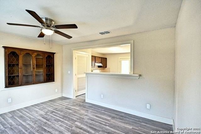 1401 Coco Ln #A - Photo 4 of 40