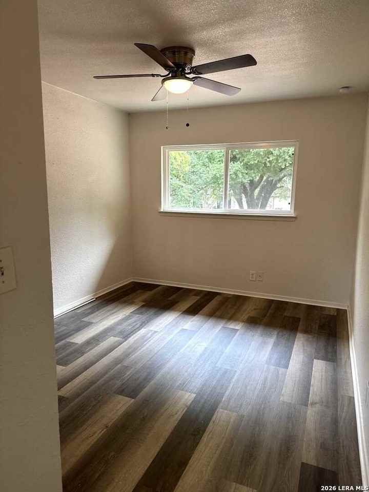 3518 Oakheath - Photo 4 of 5