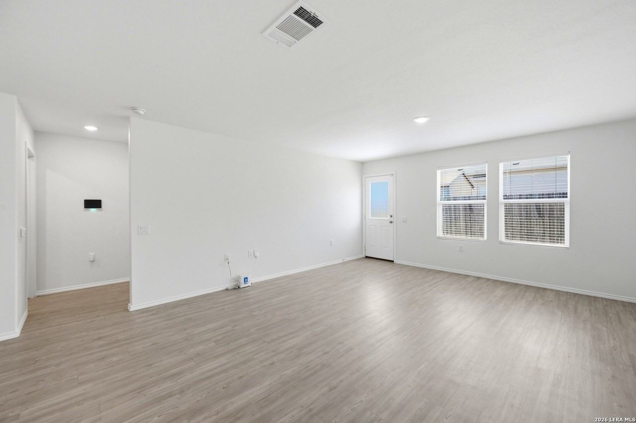 12055 Links Pkwy - Photo 7 of 30
