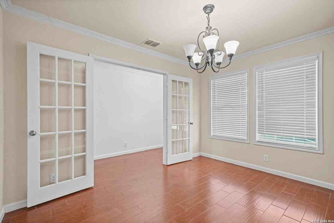 5806 Valparaiso Way - Photo 3 of 20