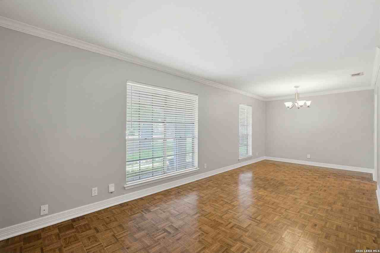 10503 Merritime Ct - Photo 7 of 32