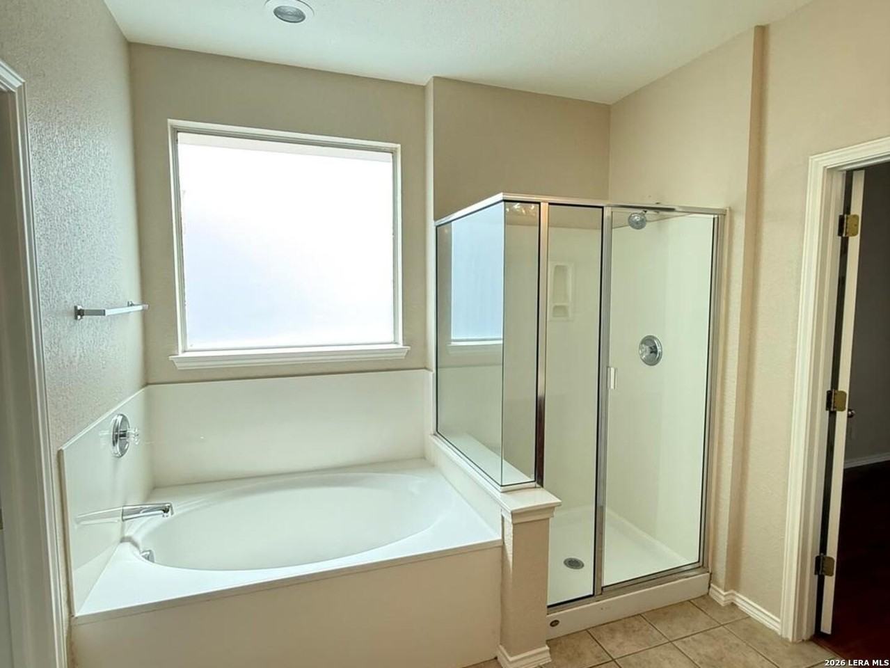2518 Silverton Wind - Photo 6 of 12