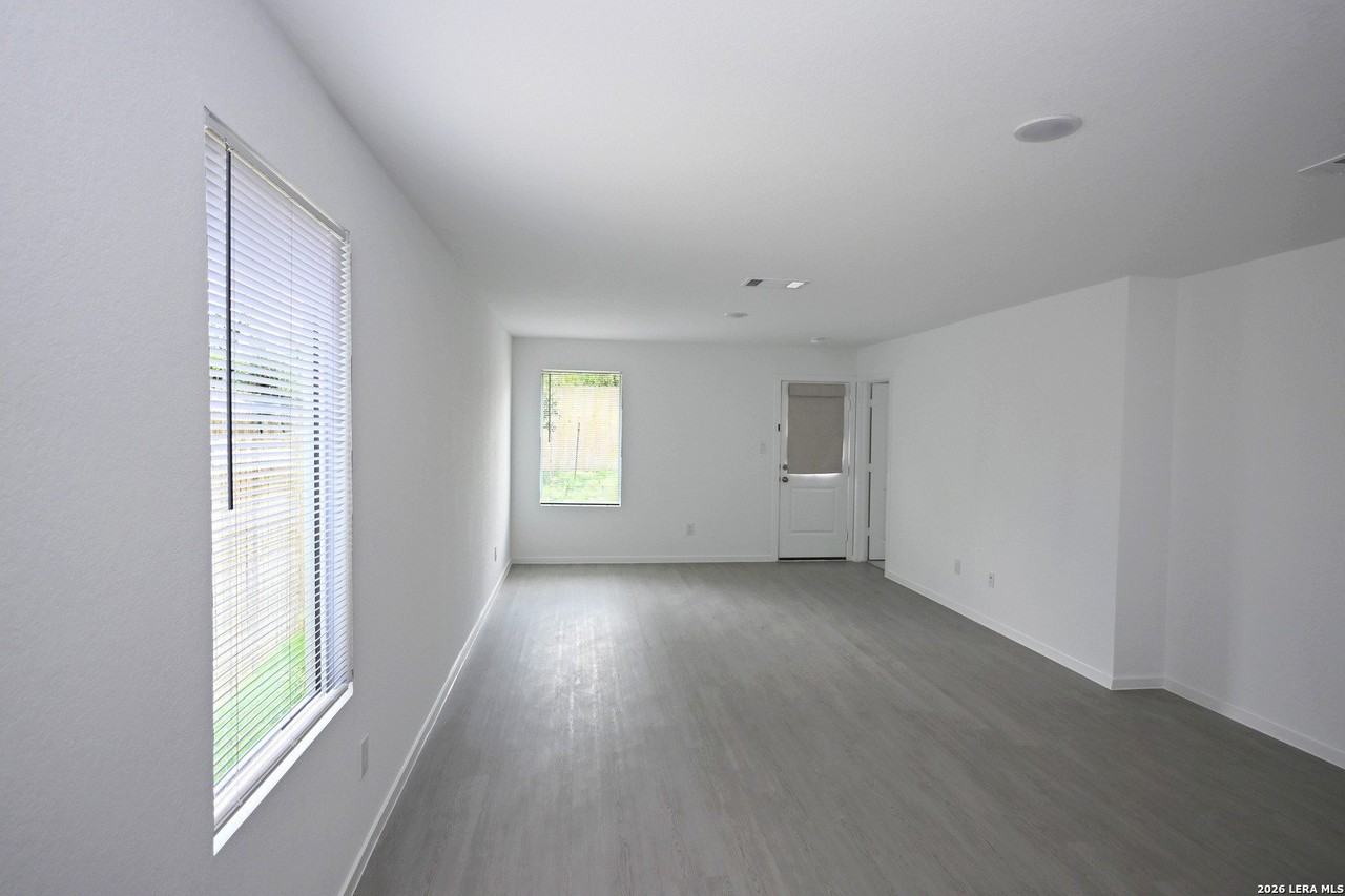 3771 Moon Hill Rd - Photo 6 of 25