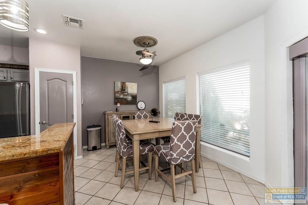 1 Torrey Pines Rd - Photo 7 of 40