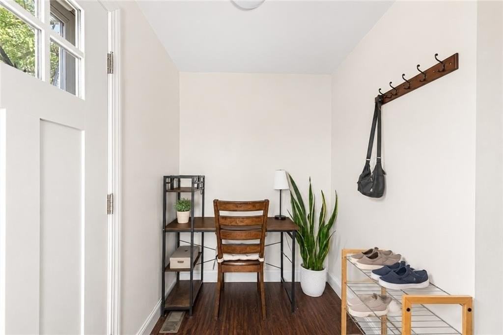 5 Interlocken Rd - Photo 6 of 43