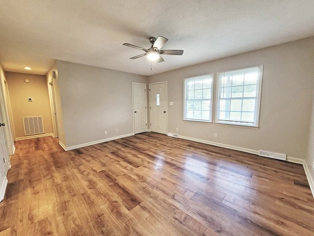 8600 Reedy Creek Rd - Photo 3 of 16