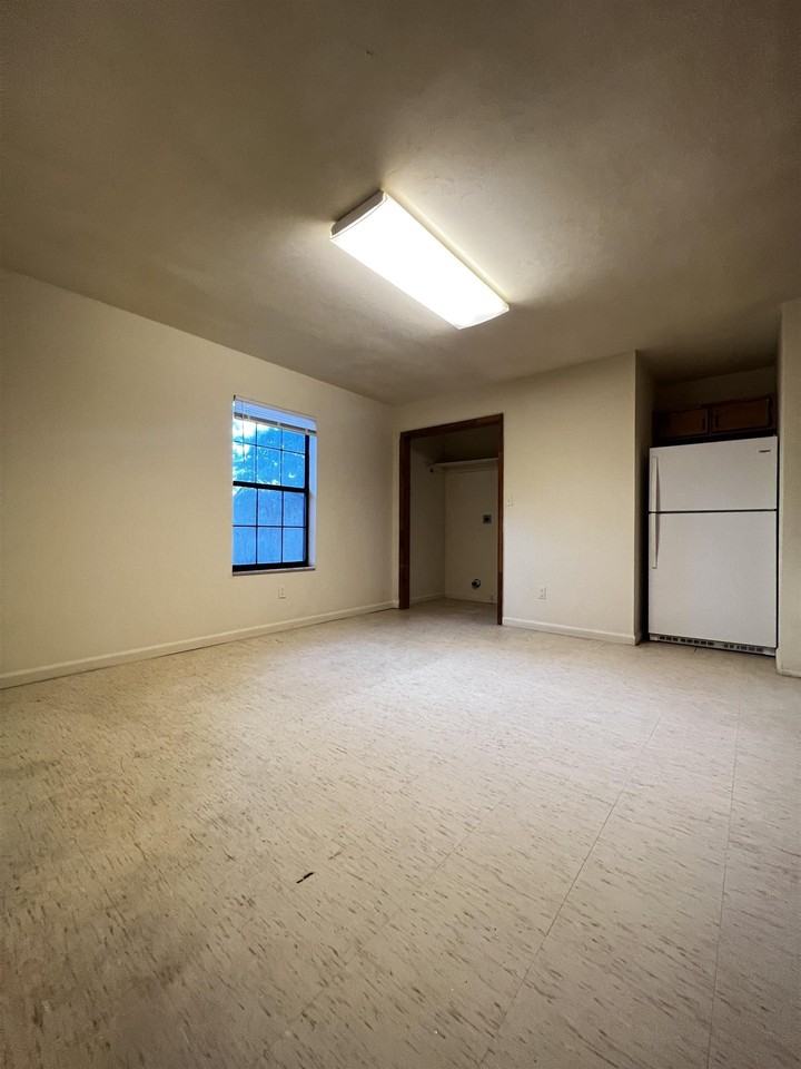 5674 Lumberjack Ln - Photo 2 of 15