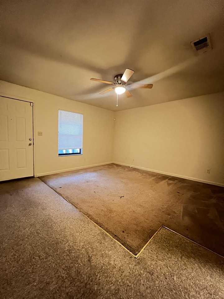 5674 Lumberjack Ln - Photo 3 of 15