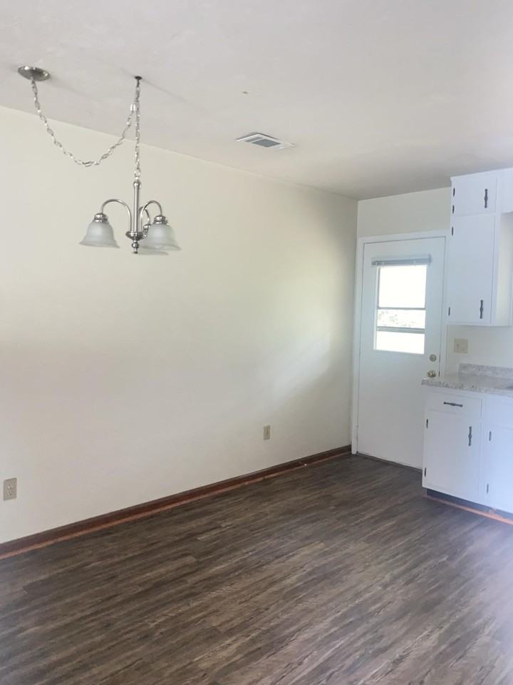 2086 Pats Pl - Photo 3 of 13