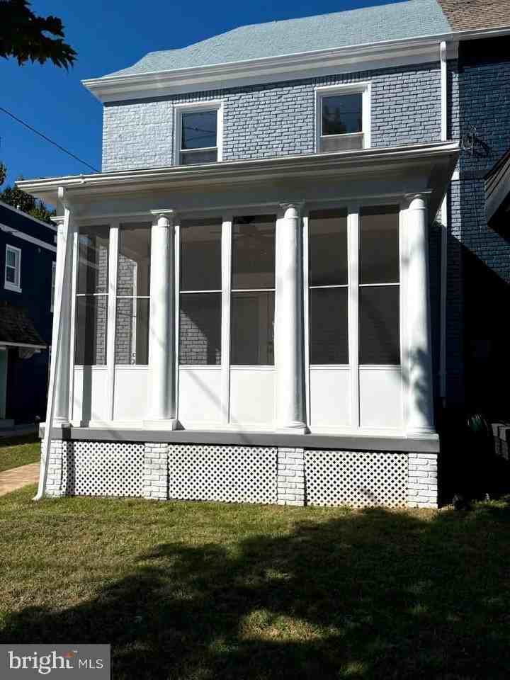 5418 13th St Nw - Photo 3 of 50