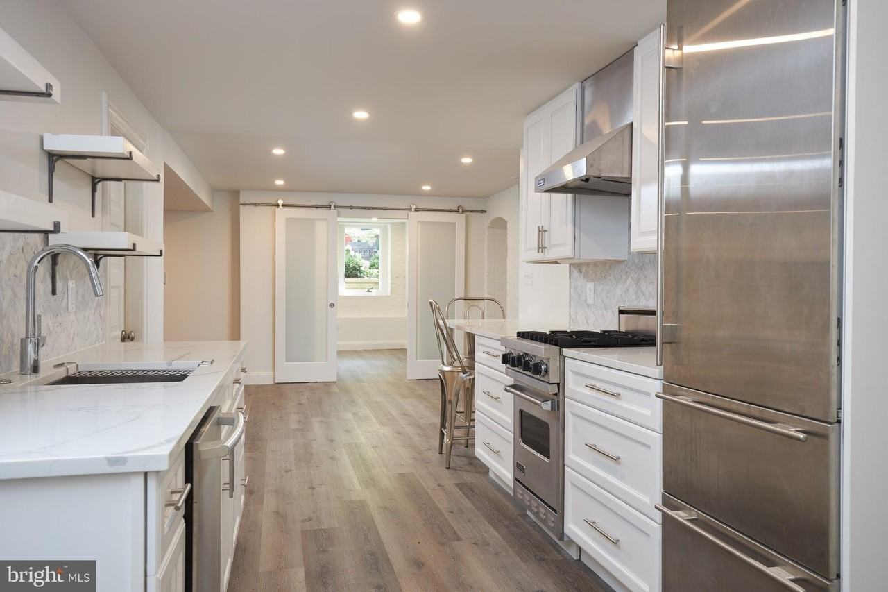 1715 Q St Nw #B - Photo 7 of 36