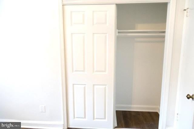 3819 Davis Pl Nw #2 - Photo 7 of 10