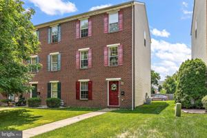 featured image of 906 Gray St