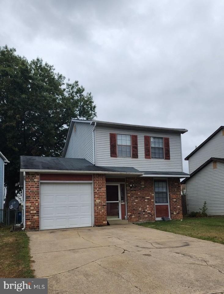 207 Channing Dr