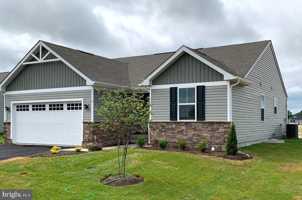 featured image of 28484 Hawthorne Trl