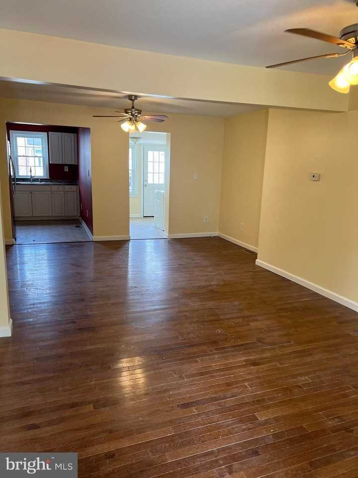 118 Patapsco Ave - Photo 3 of 11