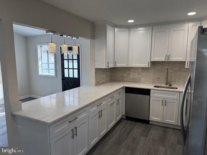 311 Snowball Dr - Photo 3 of 6