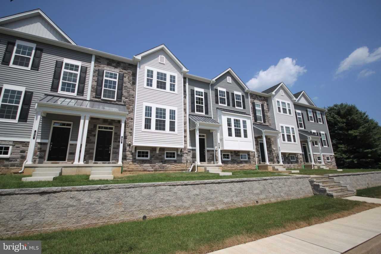 23 Church St - Photo 3 of 46