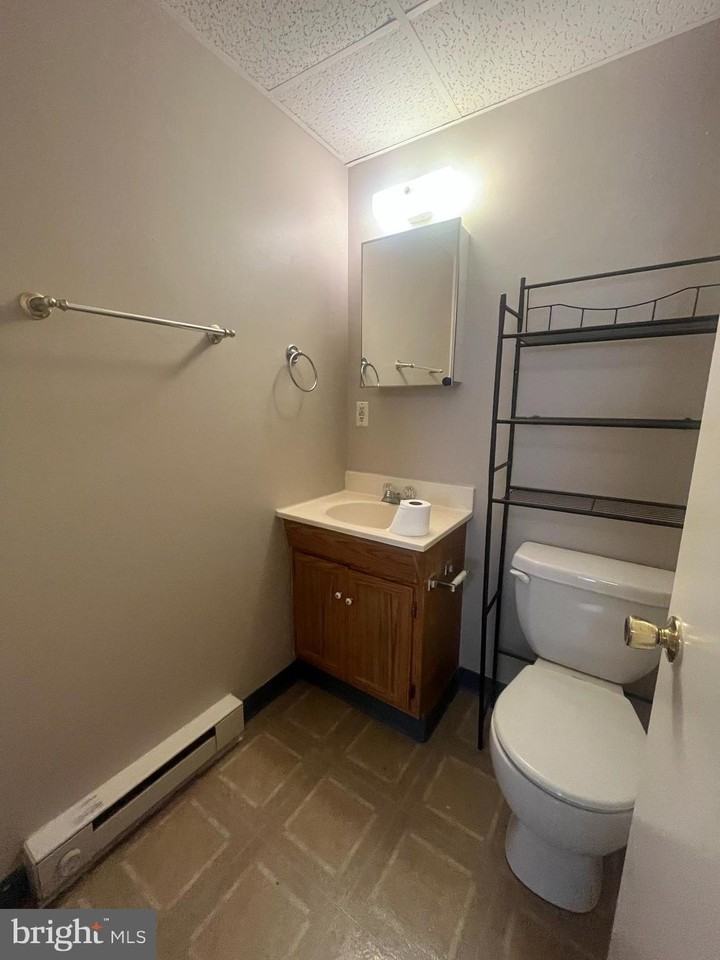 15413 Norwood Ave #B5 - Photo 6 of 14