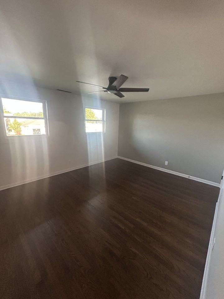 123 S 30th St #123 - Photo 7 of 14