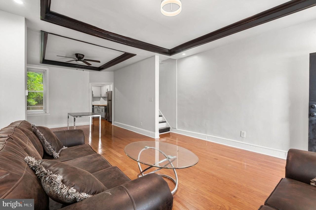 2733 N 20th St - Photo 2 of 14