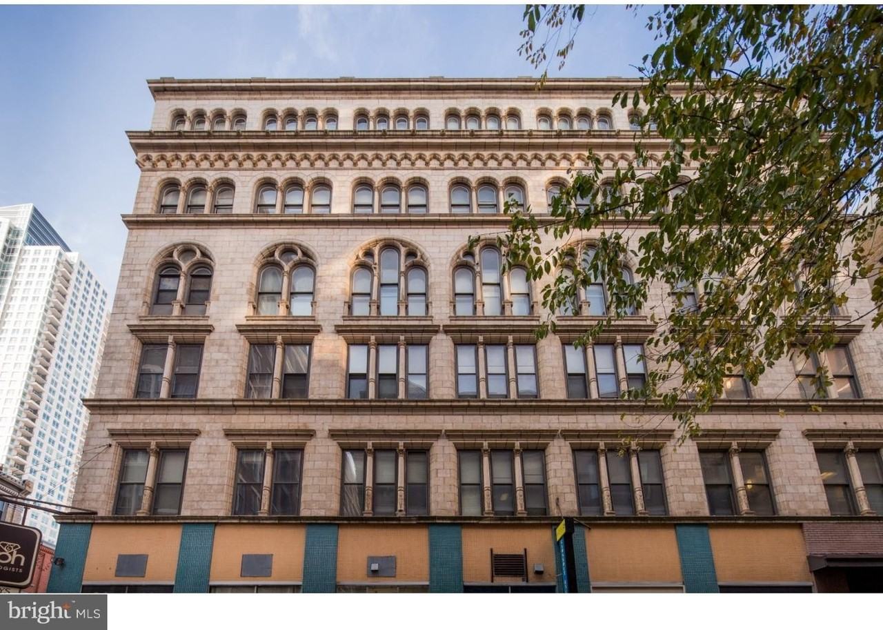 701 Sansom St #301 - Photo 3 of 13