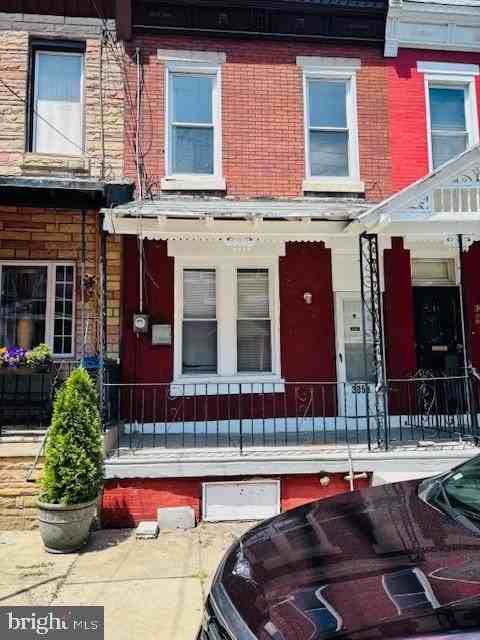 3050 N Sydenham St