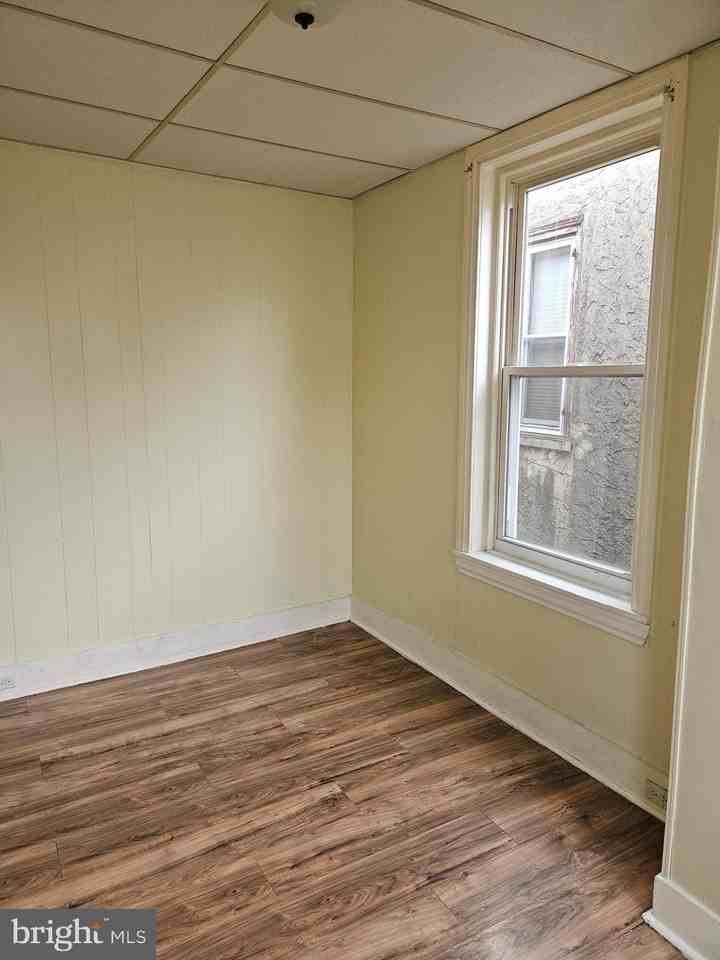 3050 N Sydenham St - Photo 7 of 28