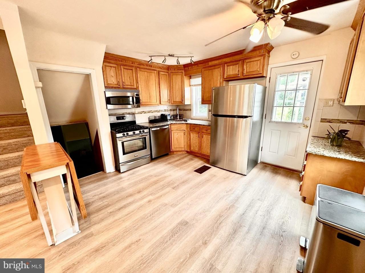 8730 Wissahickon Ave - Photo 7 of 22