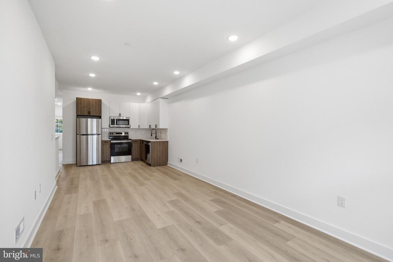 2237 N 16th St #1 - Photo 2 of 16