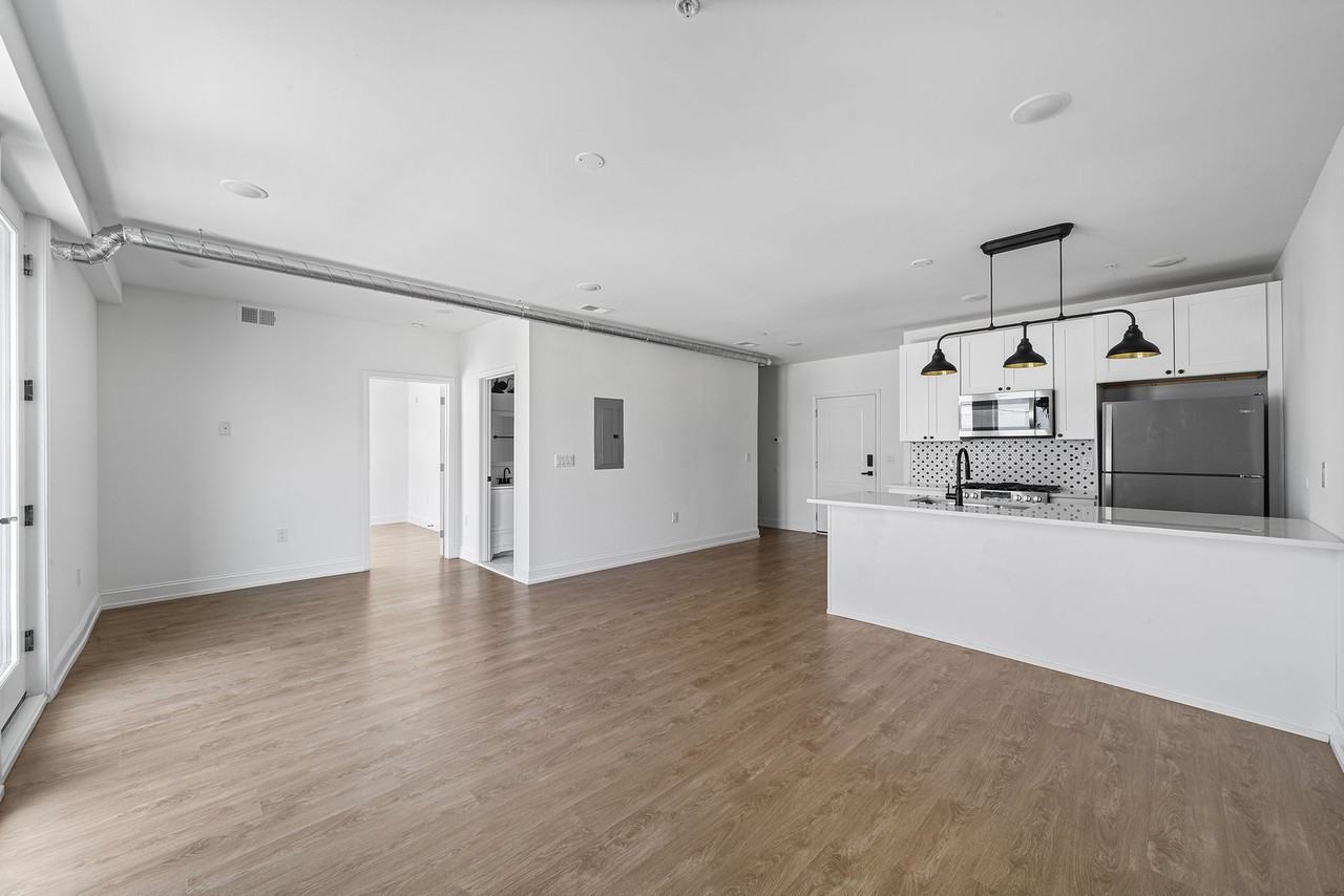 The Casa - Photo 6 of 50