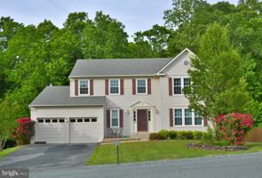featured image of 18 Willow Glen Ct