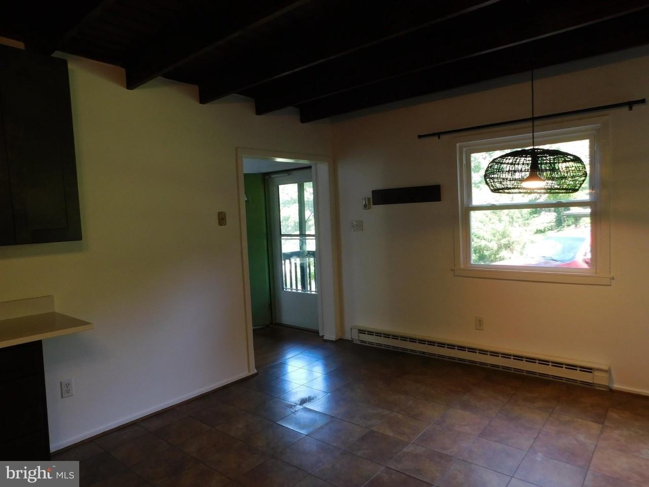 229 Sunset Ln - Photo 6 of 32