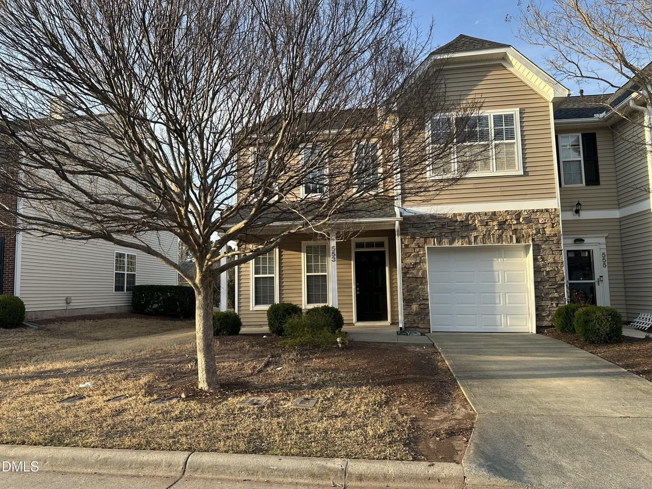 553 Writers Way - Photo 2 of 22
