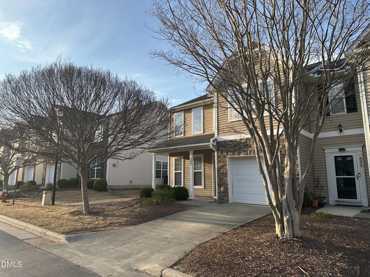 553 Writers Way - Photo 3 of 22