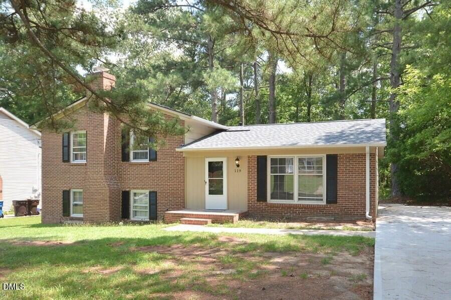 119 Monterey Ln