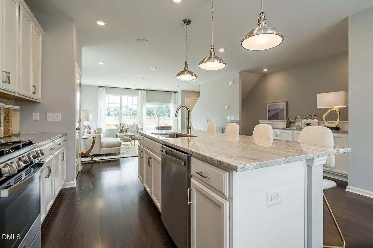 1109 Falling Rock Pl - Photo 6 of 16