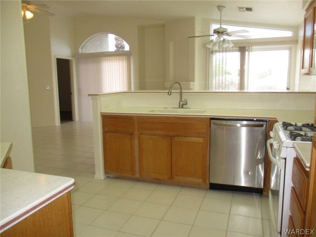 2164 Hijolly Dr - Photo 5 of 17
