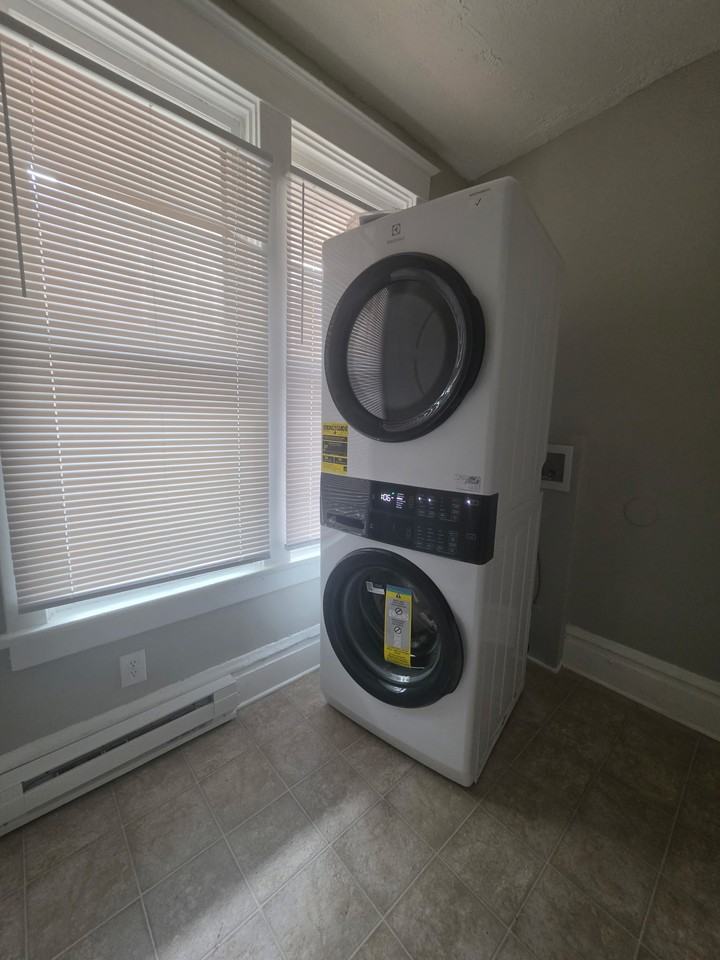610 N 2nd St #3 - Photo 7 of 11