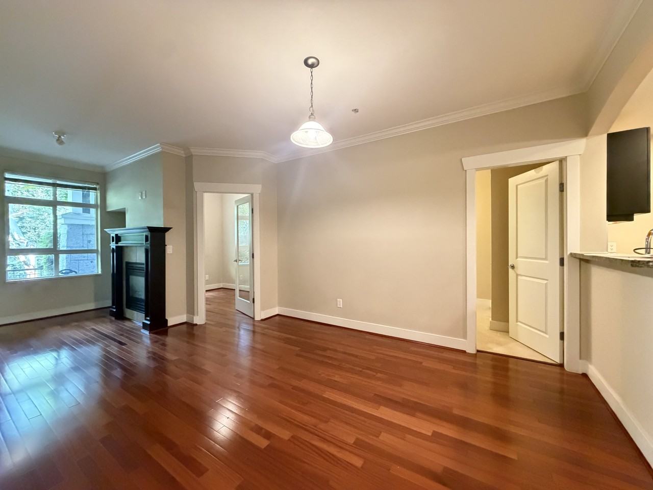 6279 Eagles Drive - Photo 5 of 24