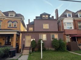 featured image of 340 N Craig St