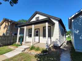 featured image of 1617 10th St S