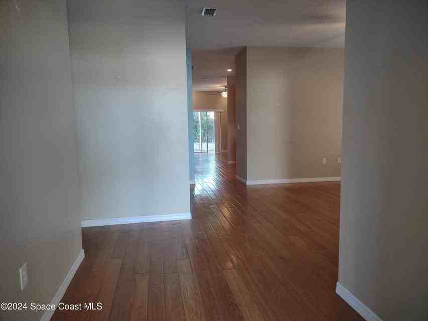3541 Deer Lakes Dr - Photo 5 of 34