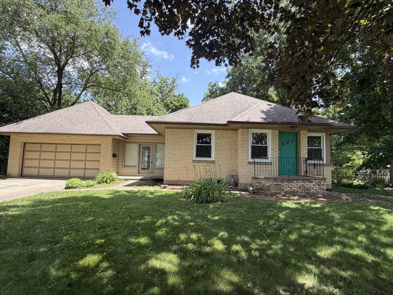 150 Woodland Rd