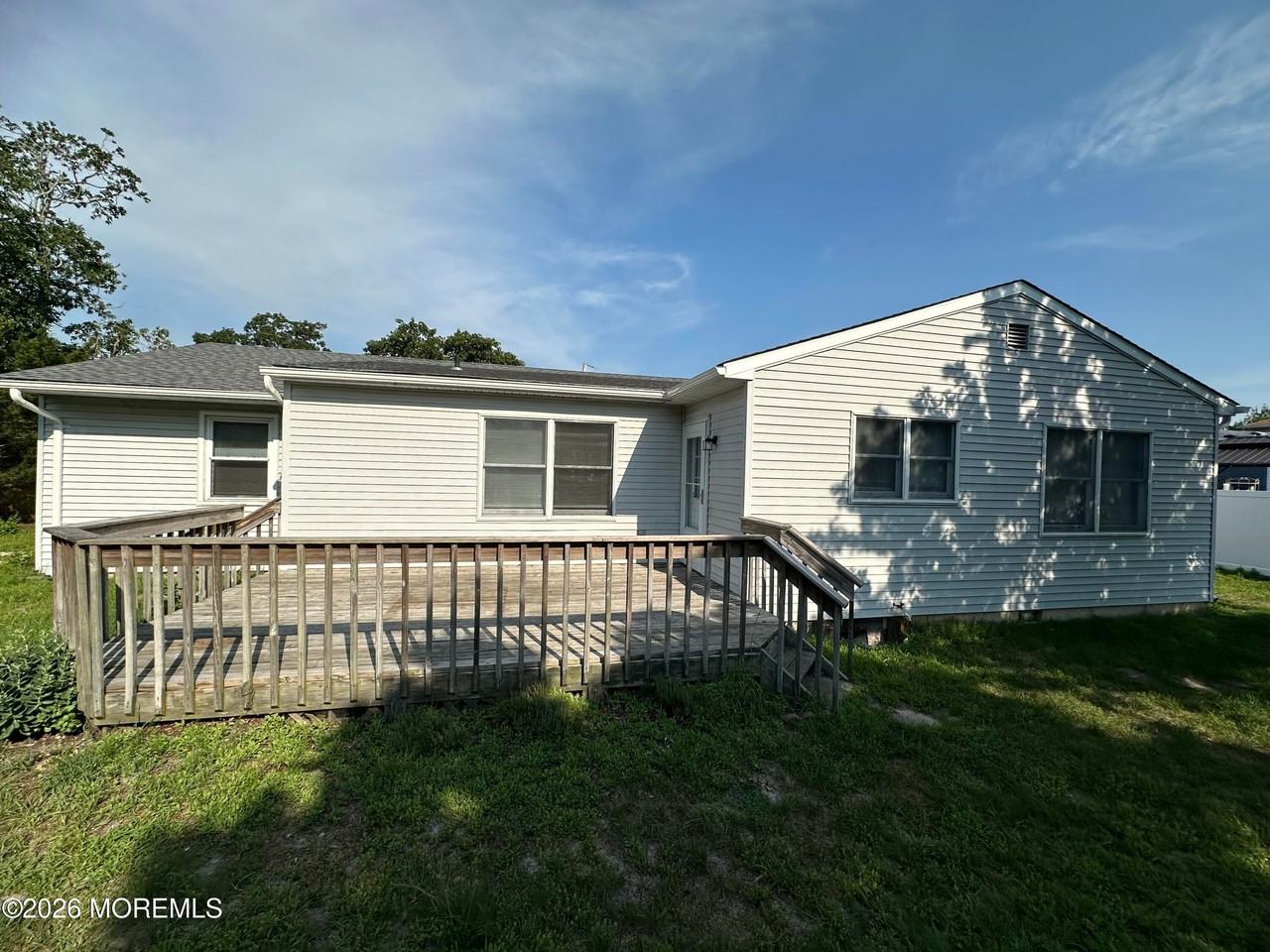 456 Hulse Ave - Photo 5 of 26